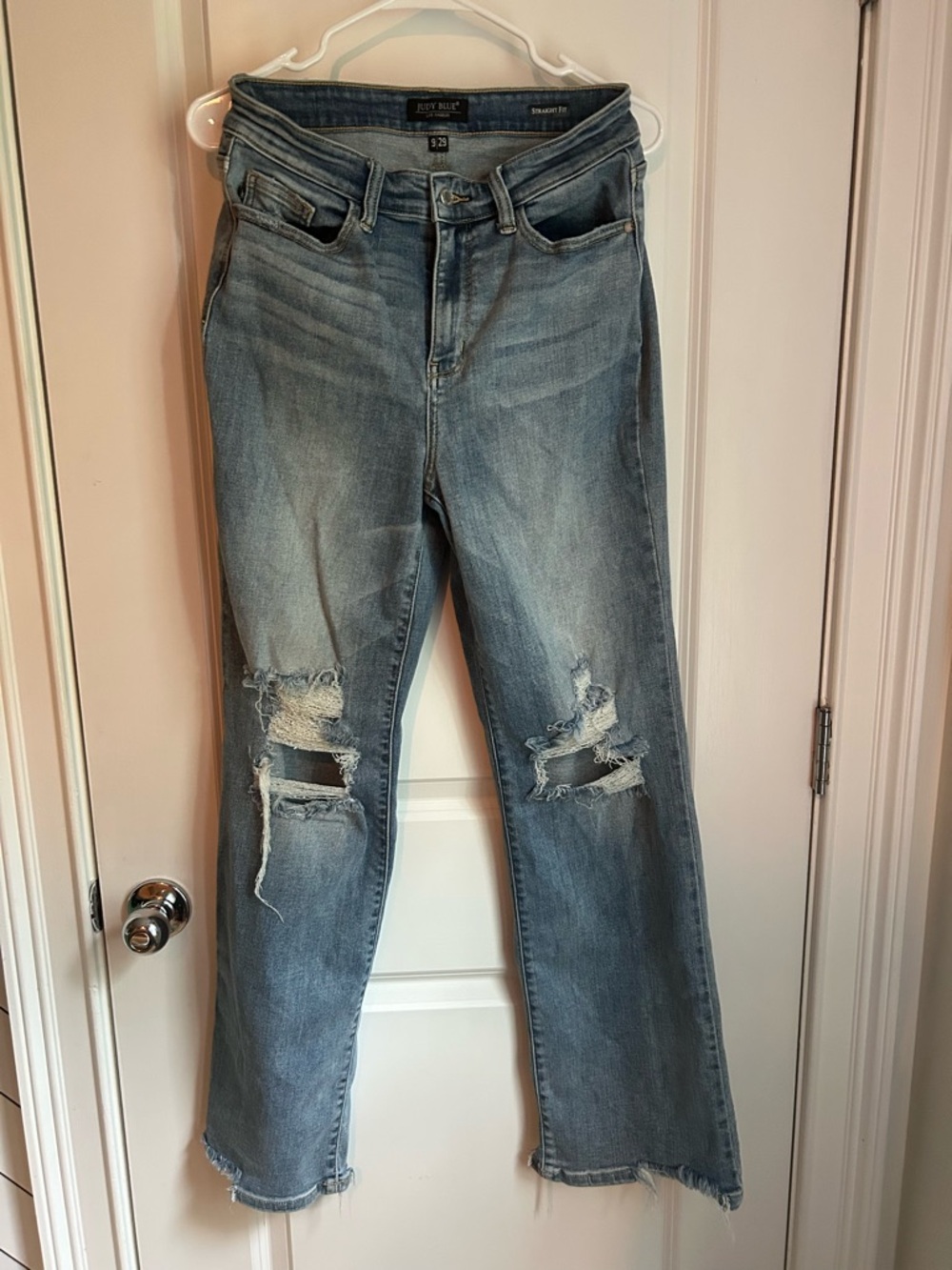 Judy Blue Light Blue Distressed Straight Jeans